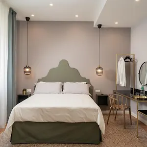 Nue Guest house
